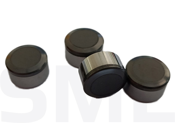 Double coupe-chamfer PDC